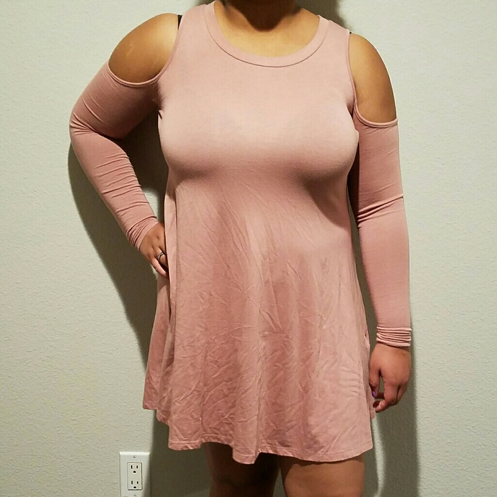 Forever 21 Dusty Rose Dress w/Cut Out Sleeves Sz L